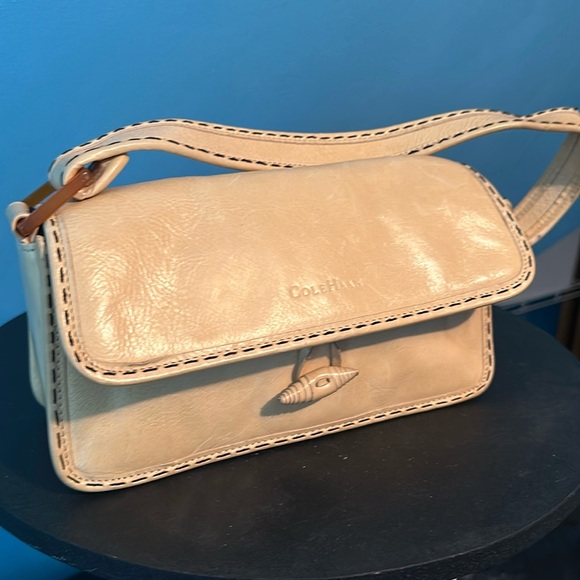 Beautiful Cole Haan clutch bag Beige - Picture 2 of 10
